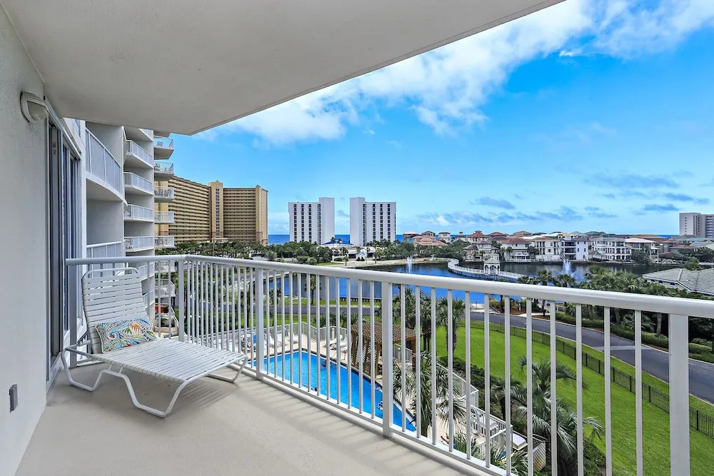 The Terrace @ Pelican Beach 402 - 1359837