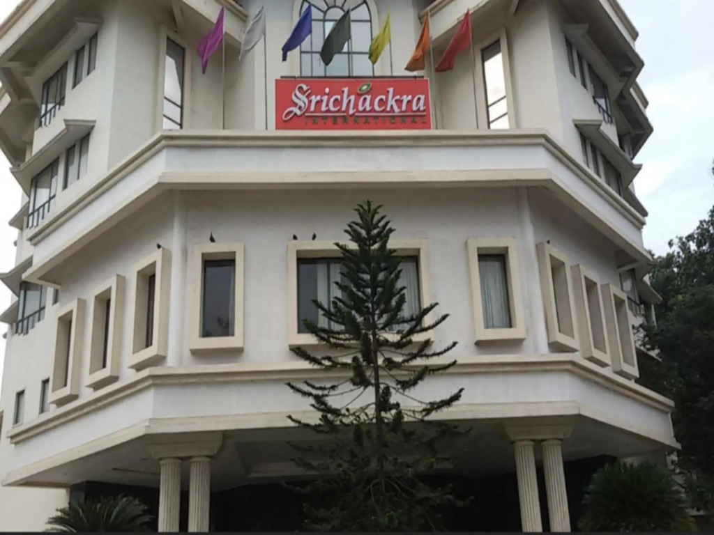 hotel srichakra international