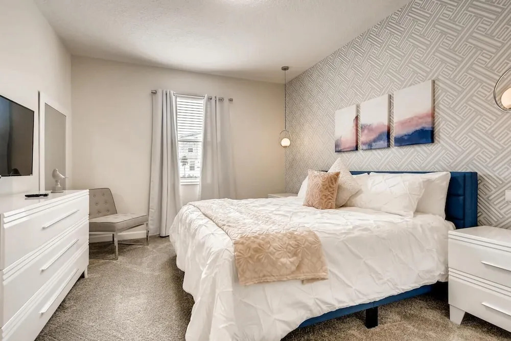 4507 NL Stunning 6br, Private Pool & Spa