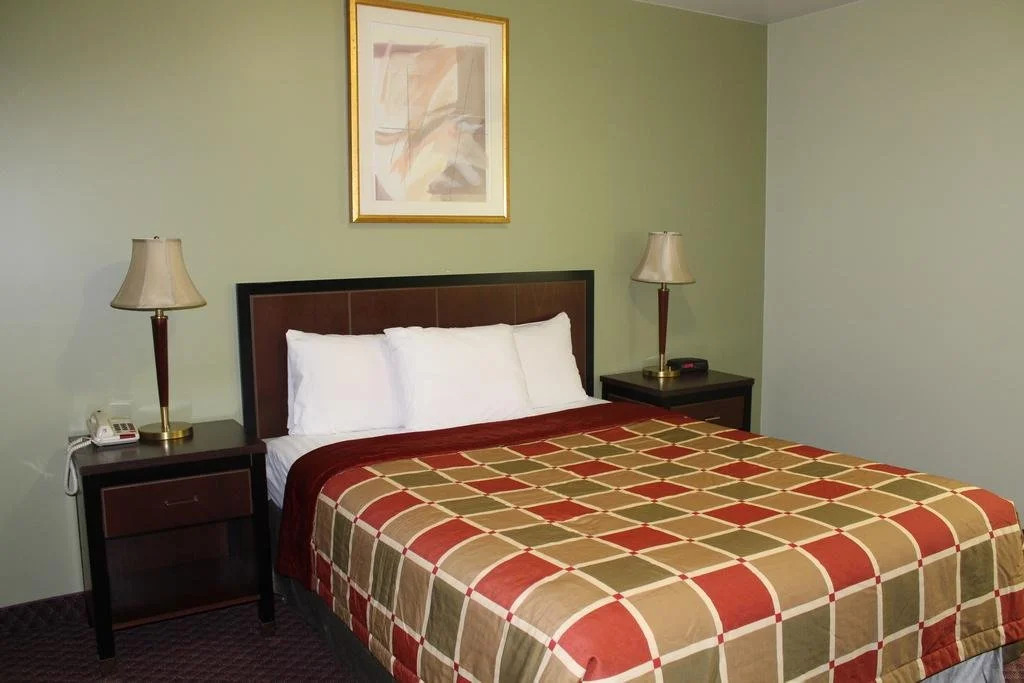Budget Inn