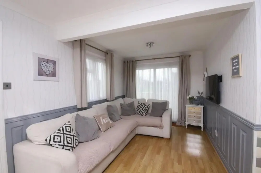 18A Medmerry Park 2 Bedroom Chalet