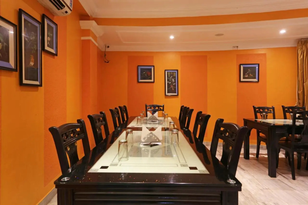 Hotel Niladri