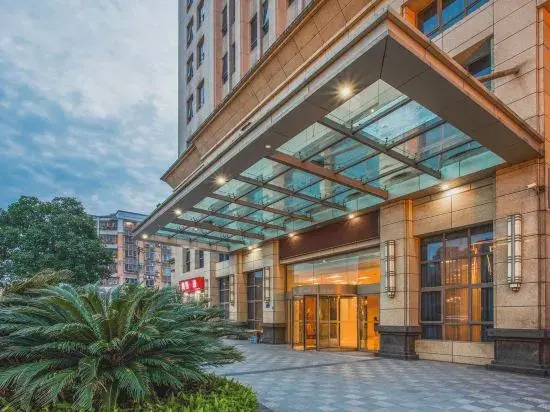 Chongqing Shengshi Jia hua Hotel (Jiangjin Shuangfu Branch)