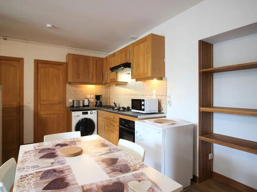 Appartement La Bourboule, 3 pièces, 5 personnes - FR-1-608-14