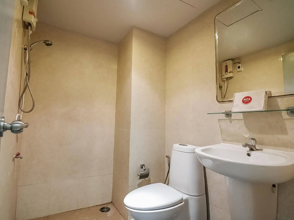 曼谷苏恩琅安努奢华奈达酒店(Nida Rooms Luxury Suan Luang Onnut)