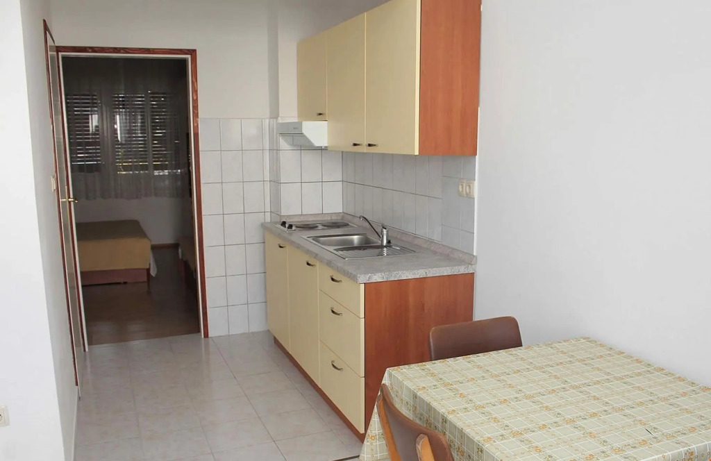 Vinko - big terrace and grill - A5(2+1)