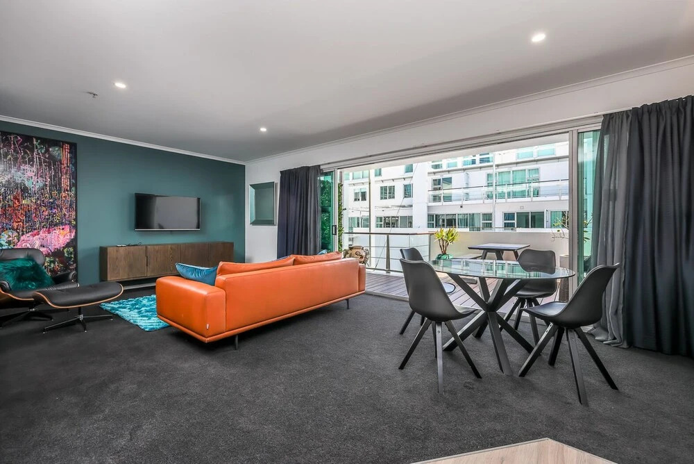 QV Modern Upscale Apartment w Wifi 1046