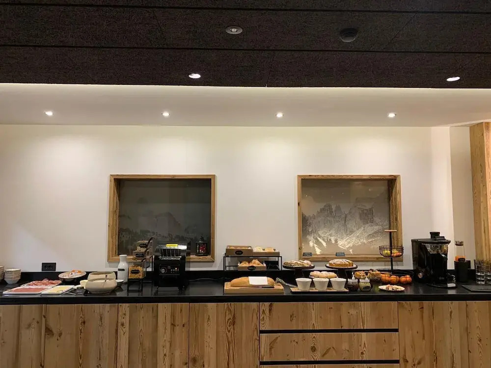 Dolomites Room and Breakfast Formiè