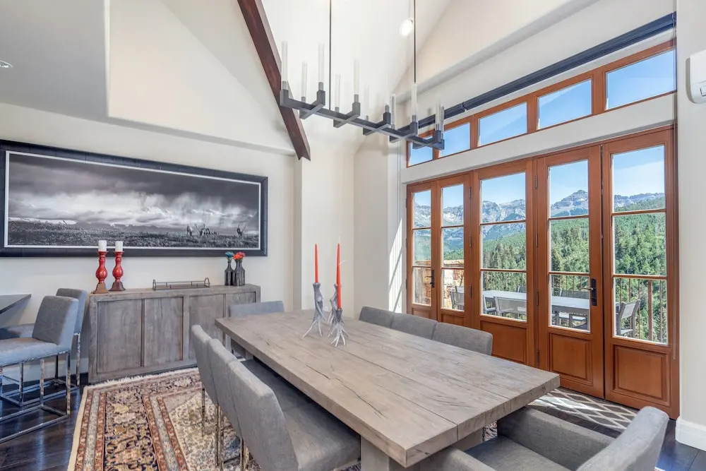 Villas at Cortina Penthouse 11 by Alpine Lodging Telluride