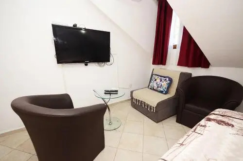 Tajami Apartments