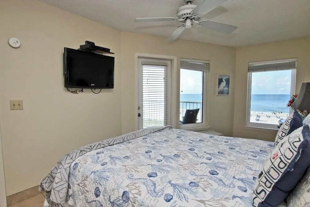 Boardwalk 383 - 2 Br condo