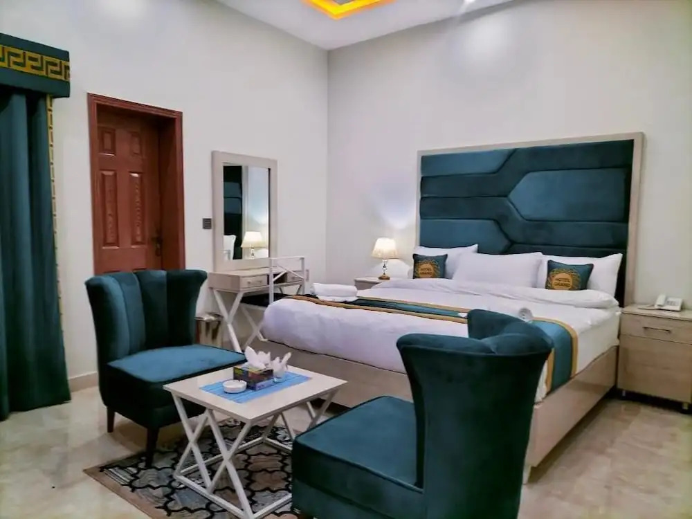 Hotel Grand Lahore