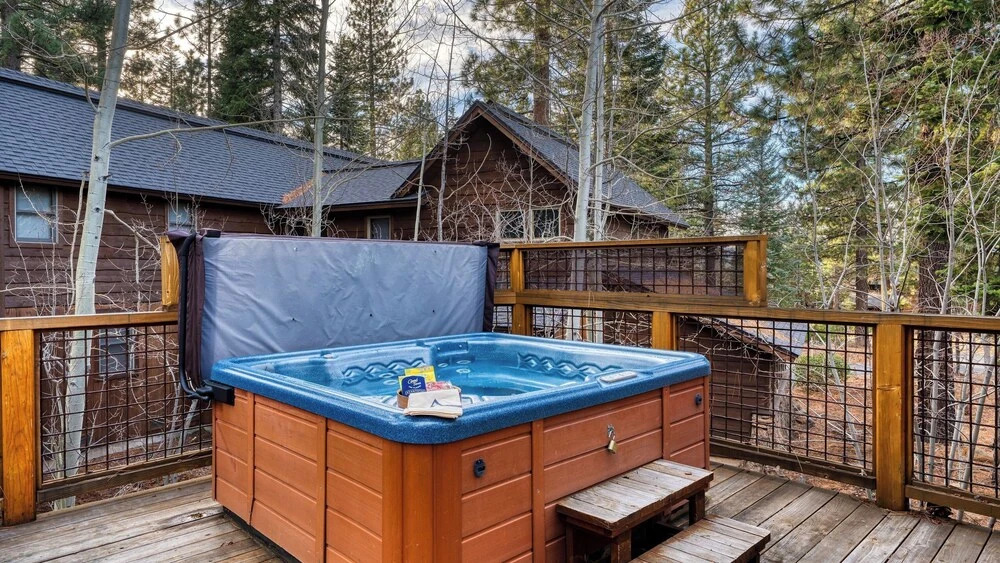 Truckee Mountain Cabin With Hot Tub + Game Room + Forest Views Gray Wolf Lodge by Avantstay