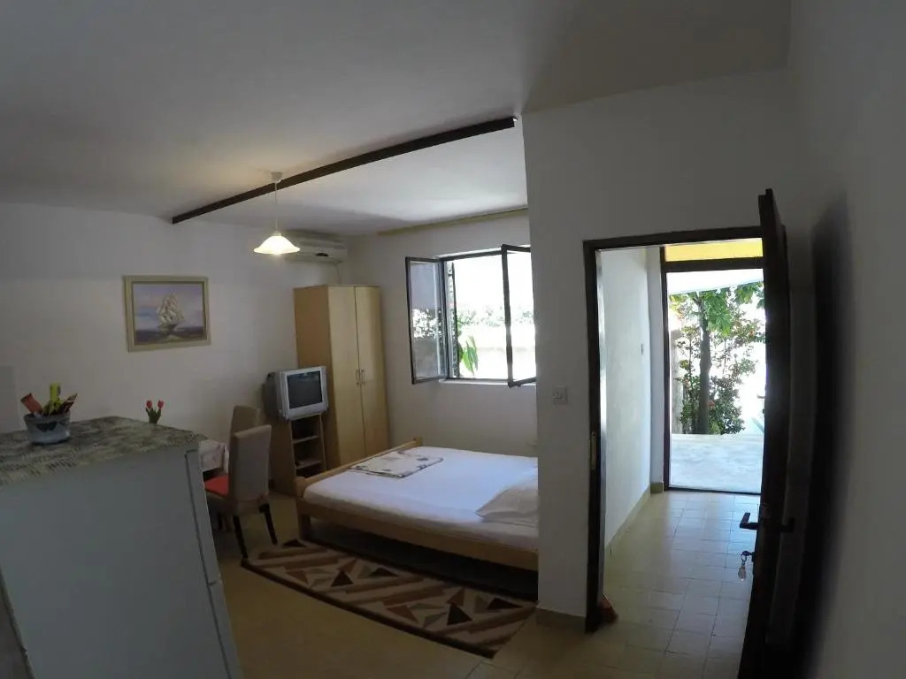 Apartment Kotor-Andrija Jovanovic
