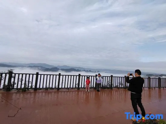 Xinchang Daxu Xiaoruo Homestay