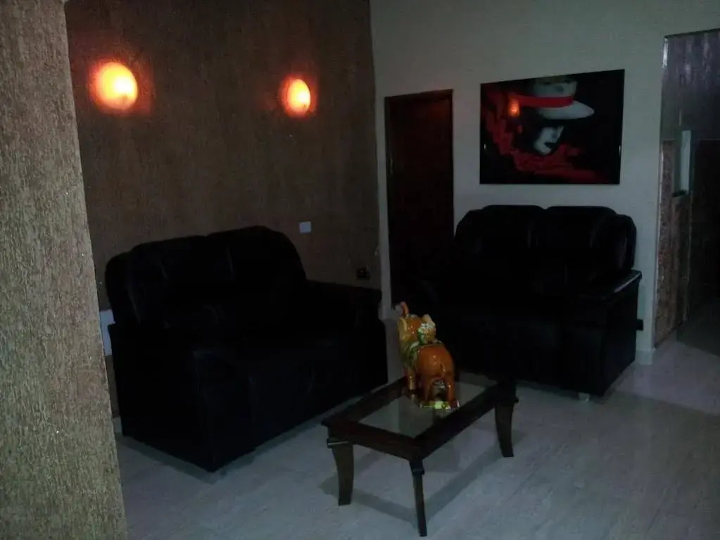 Marinus Hotel