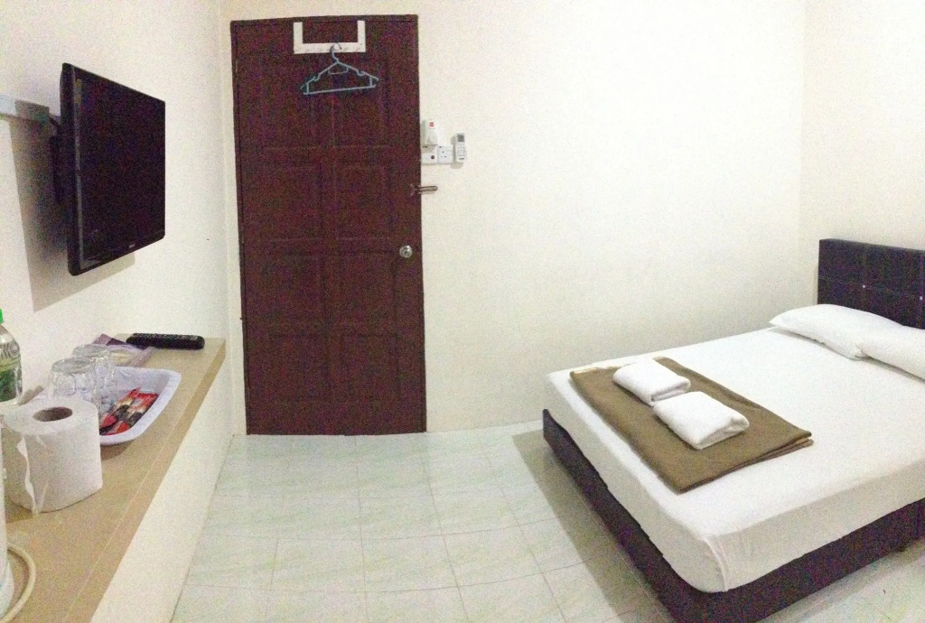 Semarak Beach Inn