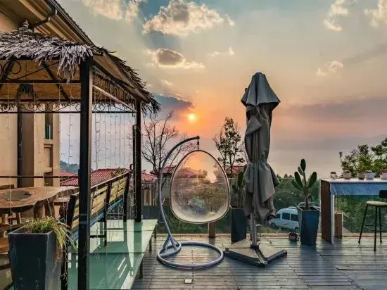 Lake of Fuxian Bicheng B&B (Chengjiang Sun Mountain Branch)