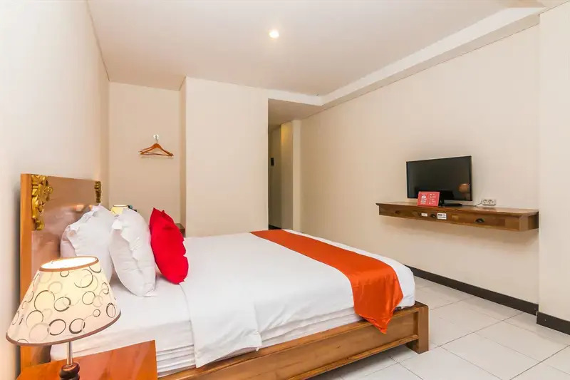 ZEN Rooms Puputan Renon