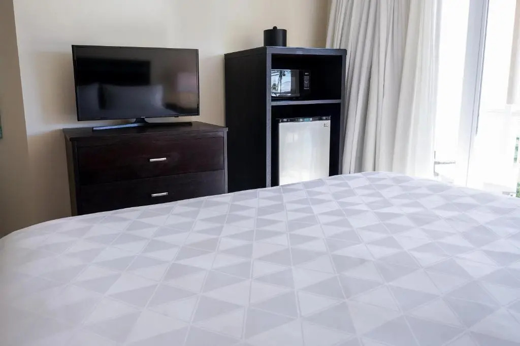 Holiday Inn Resort Grand Cayman by IHG