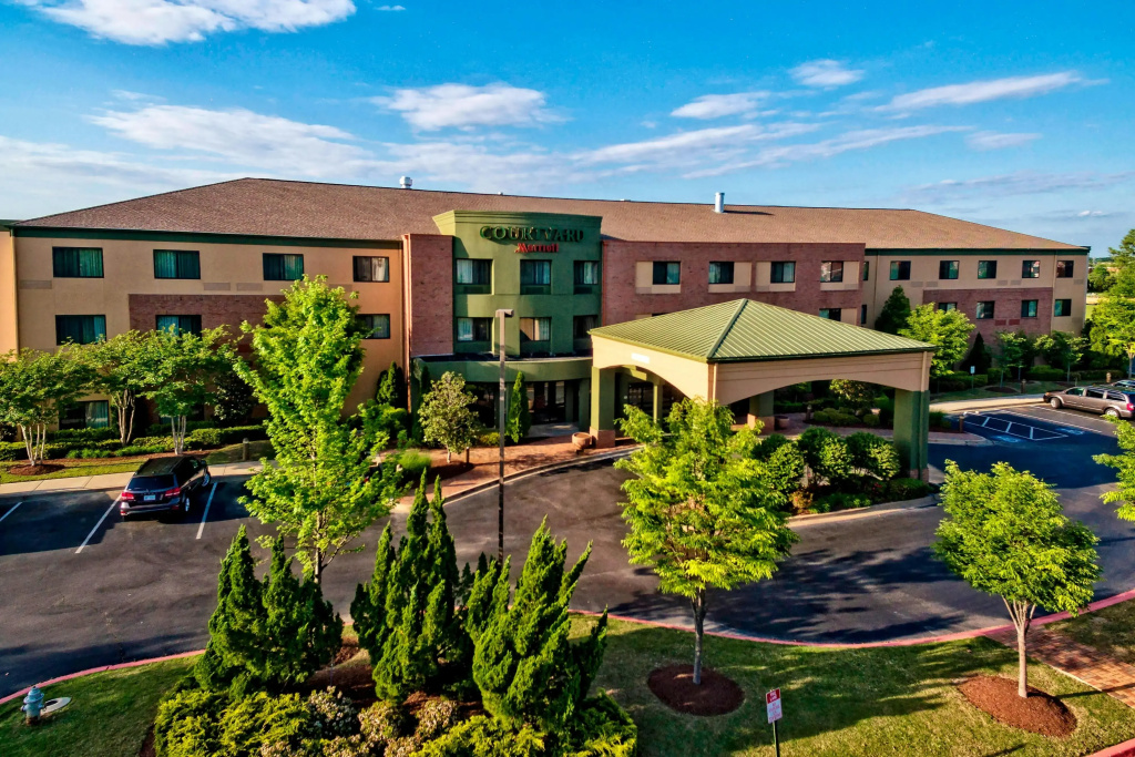 Courtyard by Marriott Memphis Southaven