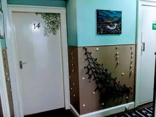 aabAlree Guest House