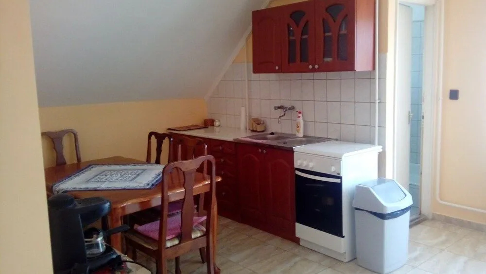 Appartment for 10-16 Persons