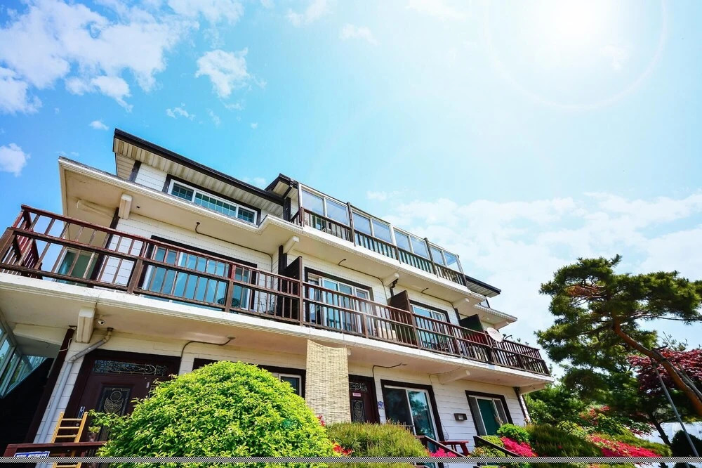 Ganghwa Pastel Pension