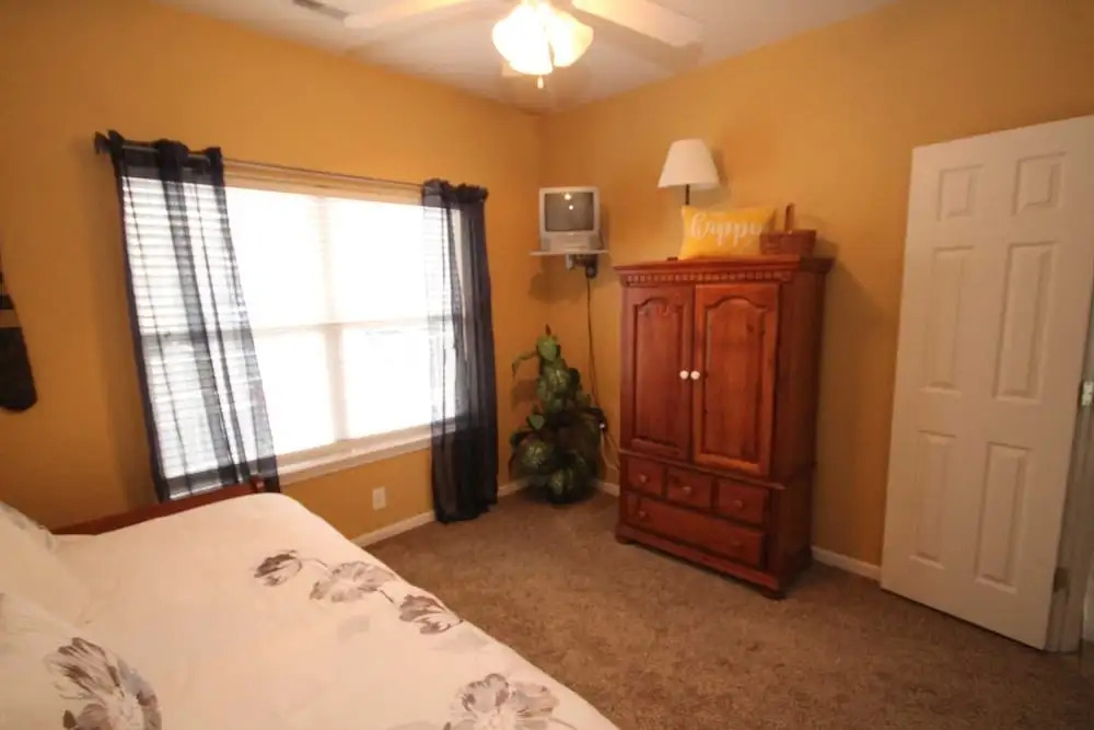 Lands End 218 - 3 Br Condo