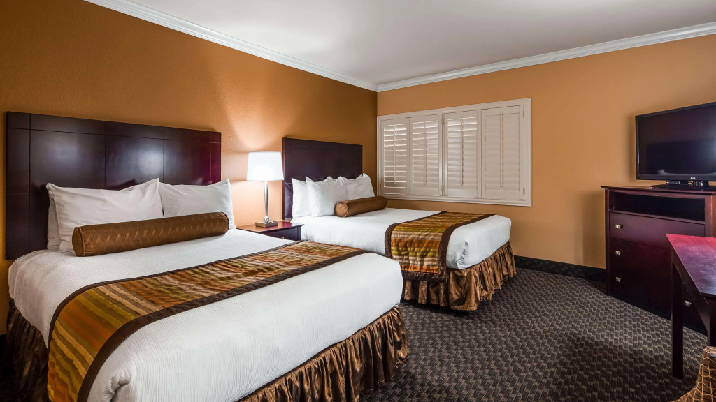 Best Western Plus Casino Royale - Center Strip