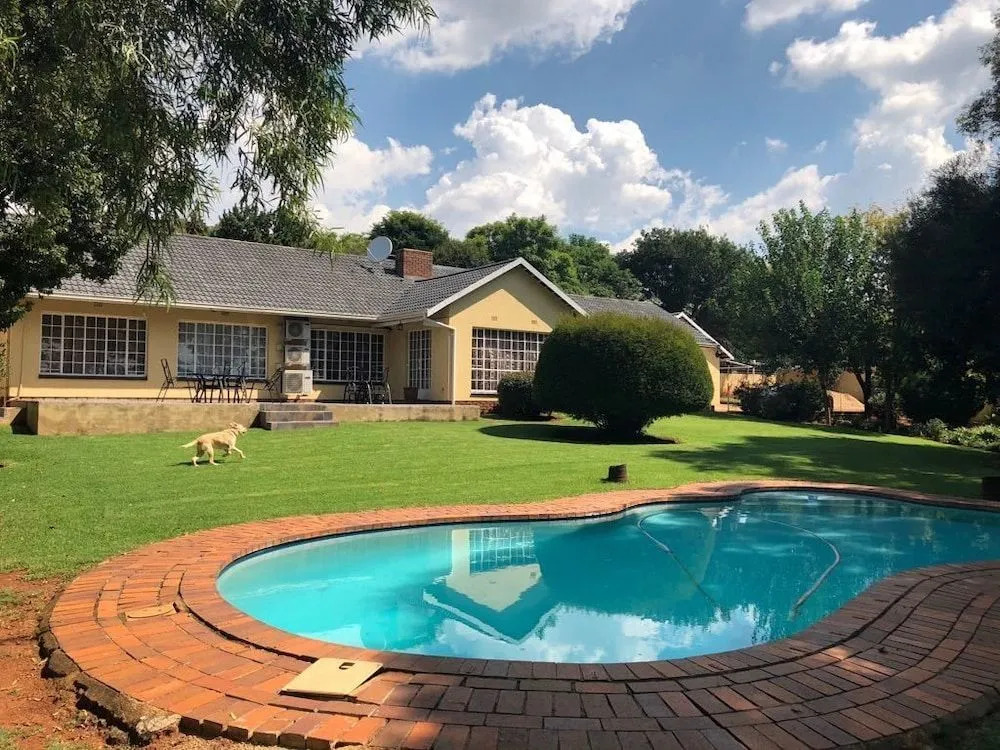 Khuvena Guest House