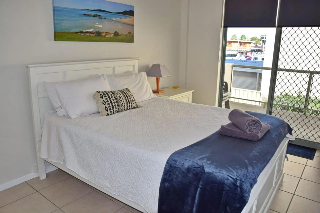 Tradewinds Apartment 4