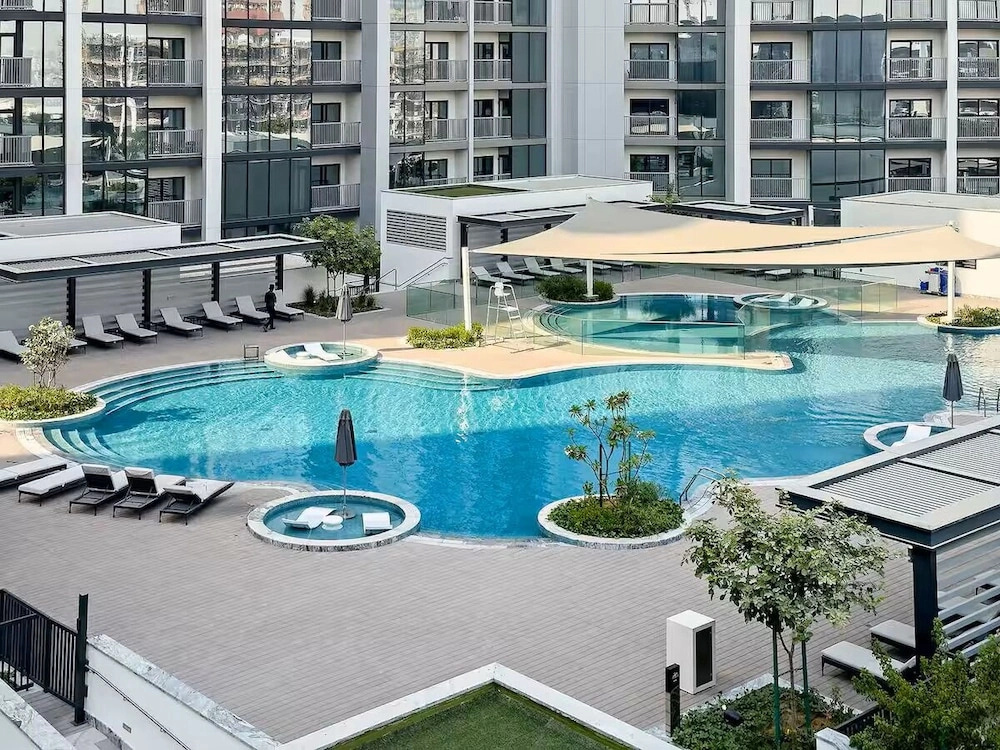 Vogue | The Crest Sobha Hartland close to Downtown
