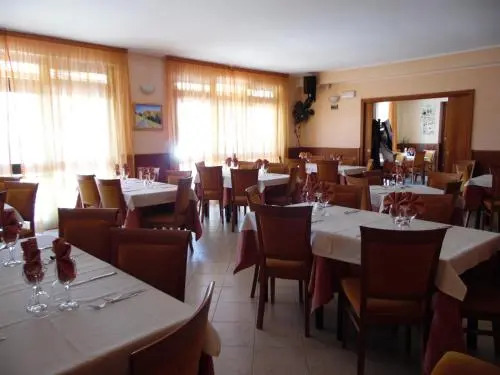 Hotel Coste Del Lago