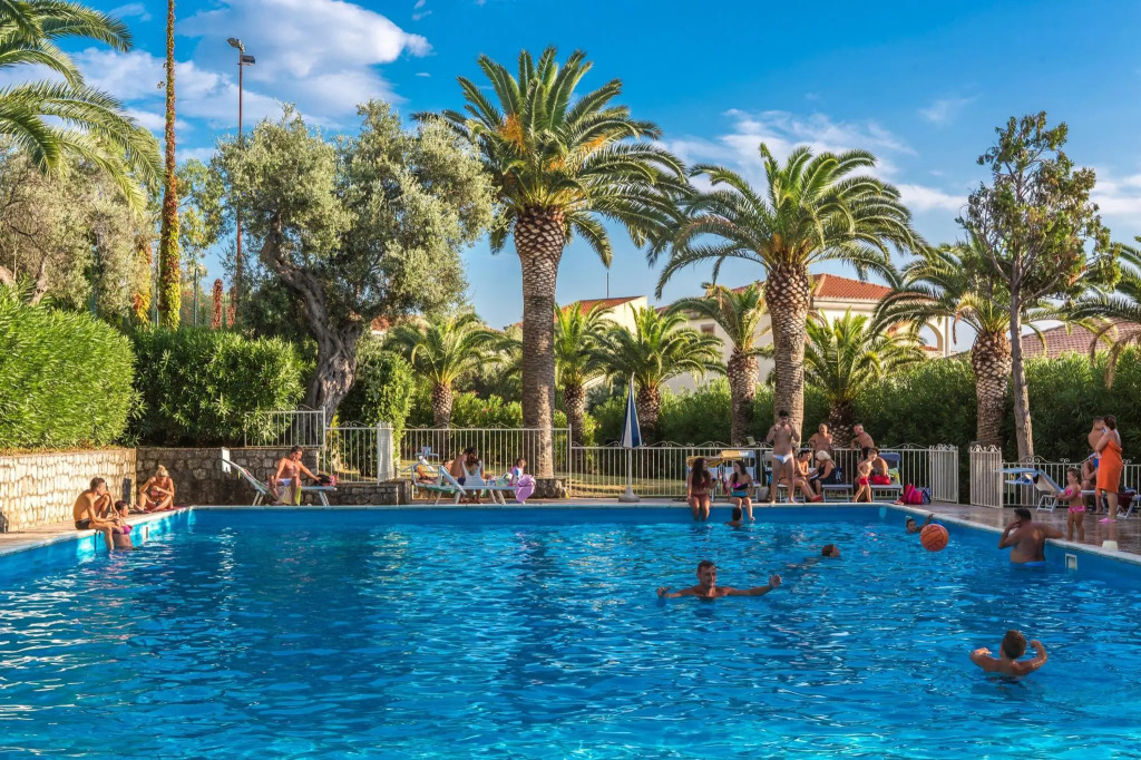 Club Residence La Castellana Mare