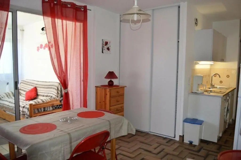 Résidence LES CYCLADES - Studio pour 4 Personnes 84