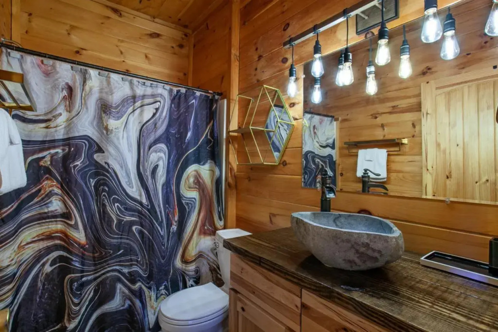 Falcons Lodge - Mtn View Hot Tub and Pool Table