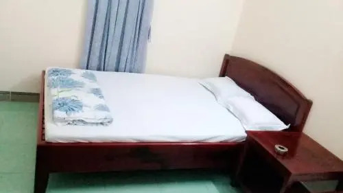 Yen Guesthouse