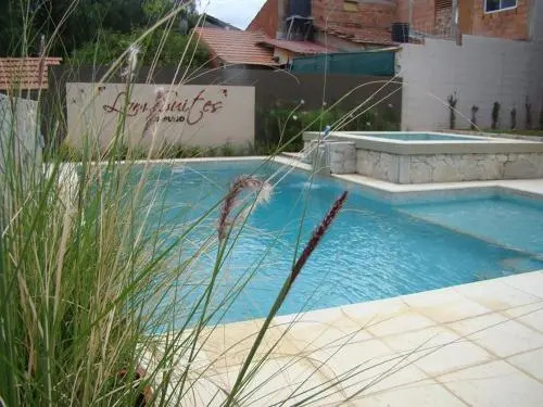 Lom Suites