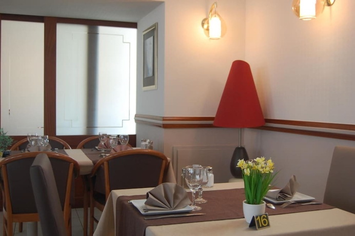 Logis Hôtel La Vraine