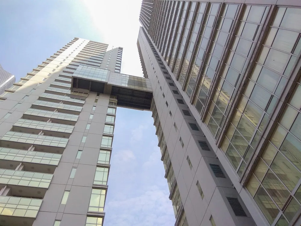 Fully Furnished 1BR with Working Room at The Empyreal Apartment