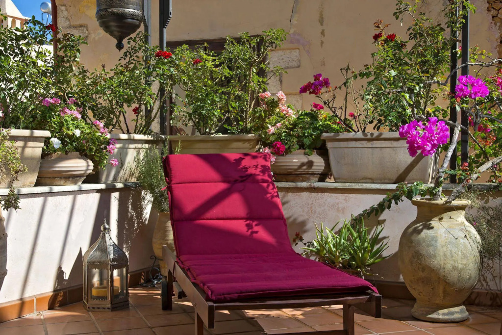 Ionas Boutique Hotel