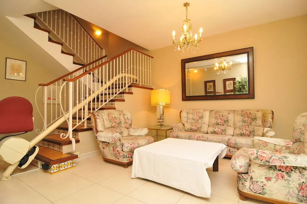 HomeHolidaysRentals Experience - Costa Barcelona