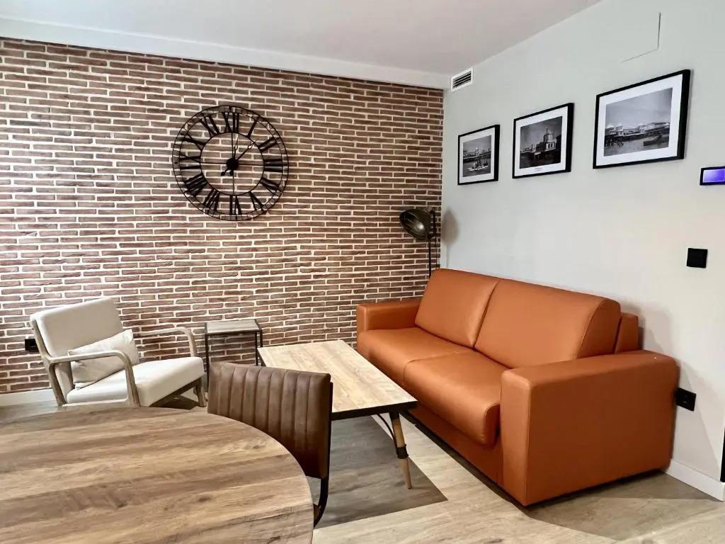 Aparthotel Luz de Gades