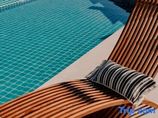 Suli Yinxie Seaview Vacation Guesthouse (Dali Longkan Wharf Branch)