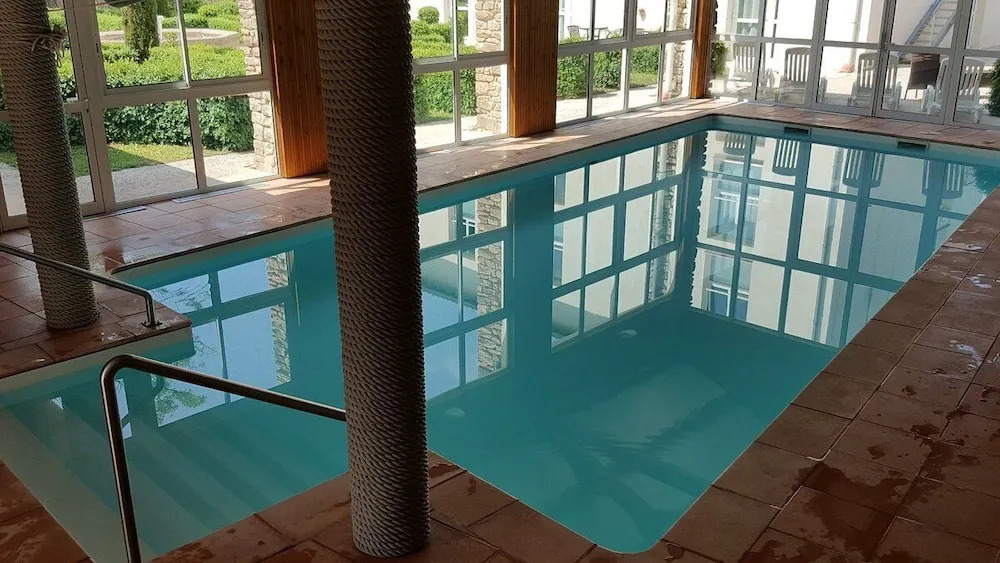 Hôtel La Métairie & Piscine