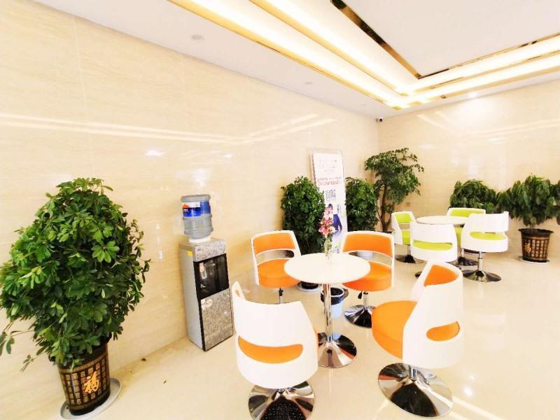 GreenTree Inn Shangri-La City Bus Station