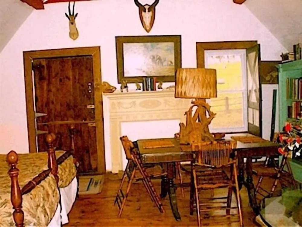 Whistlers Inn