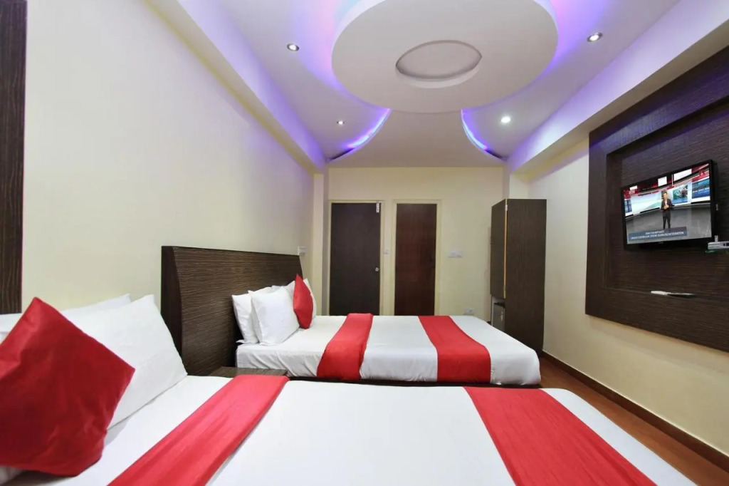 Hotel MB International