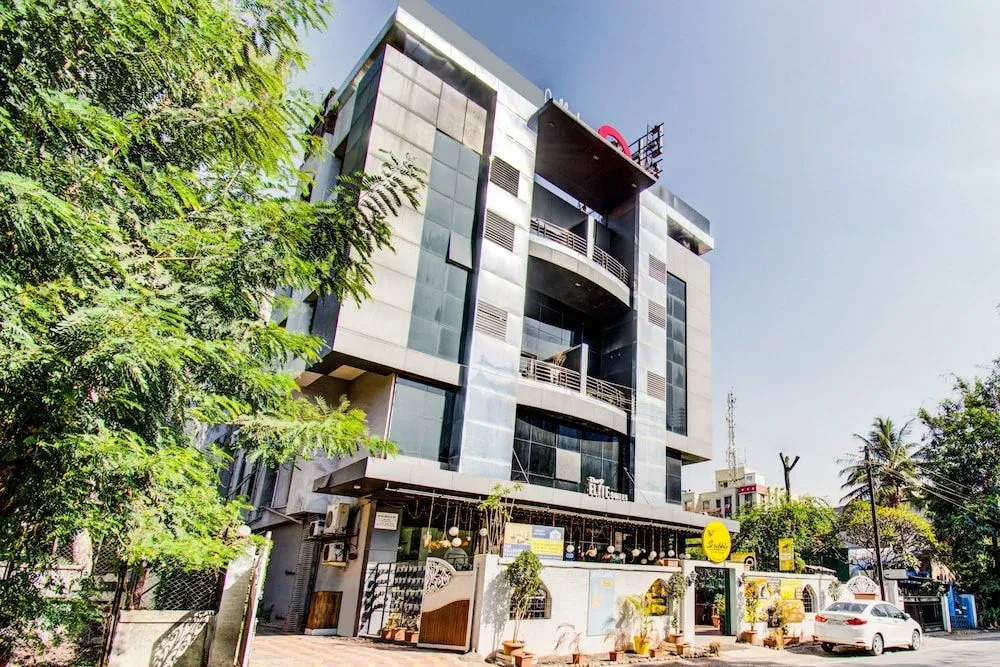 Collection O 30077 Viman Nagar